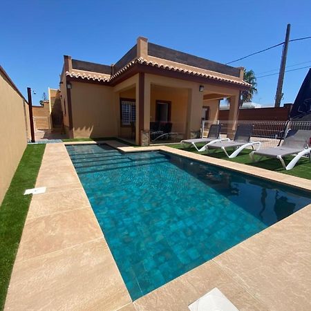 קוניל דה לה פרונטרה Villa Raquel מראה חיצוני תמונה